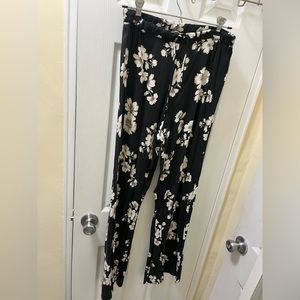 Brandy Melville floral pants